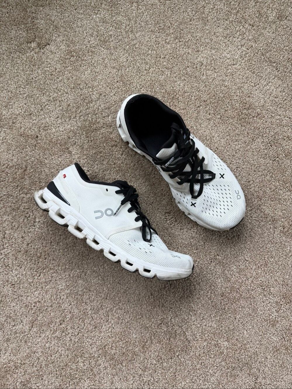 On Cloud x 4 Ivory and Black